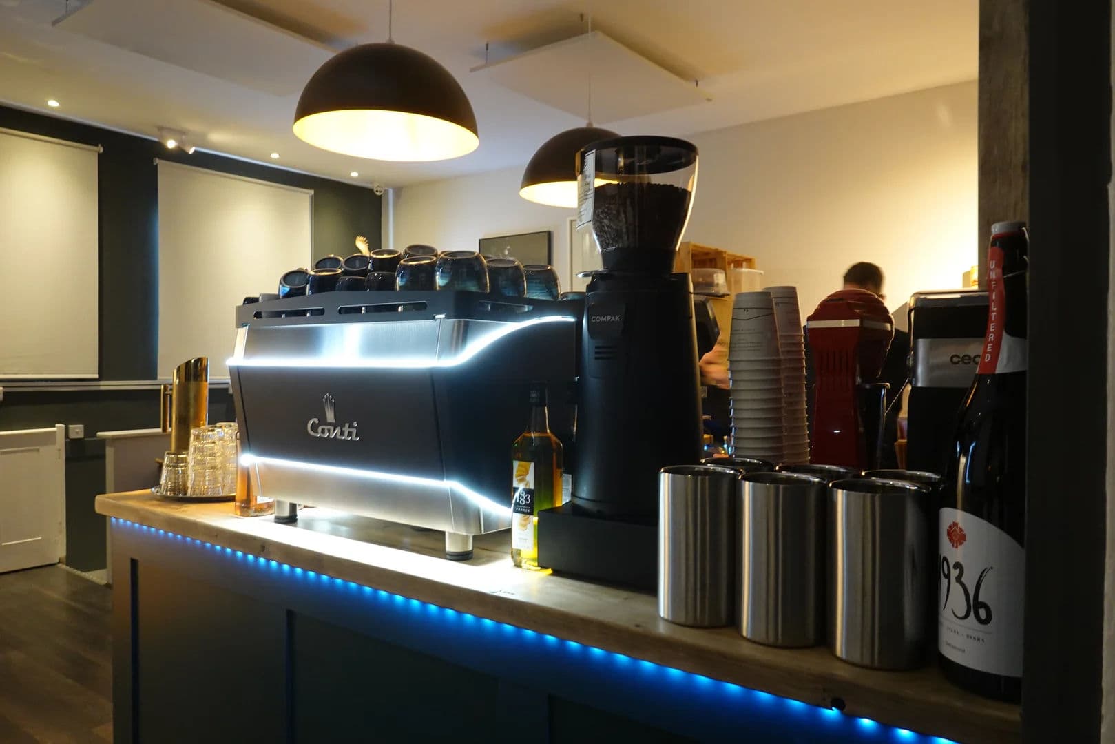 Coffee machine and grinder in the Blended cafe